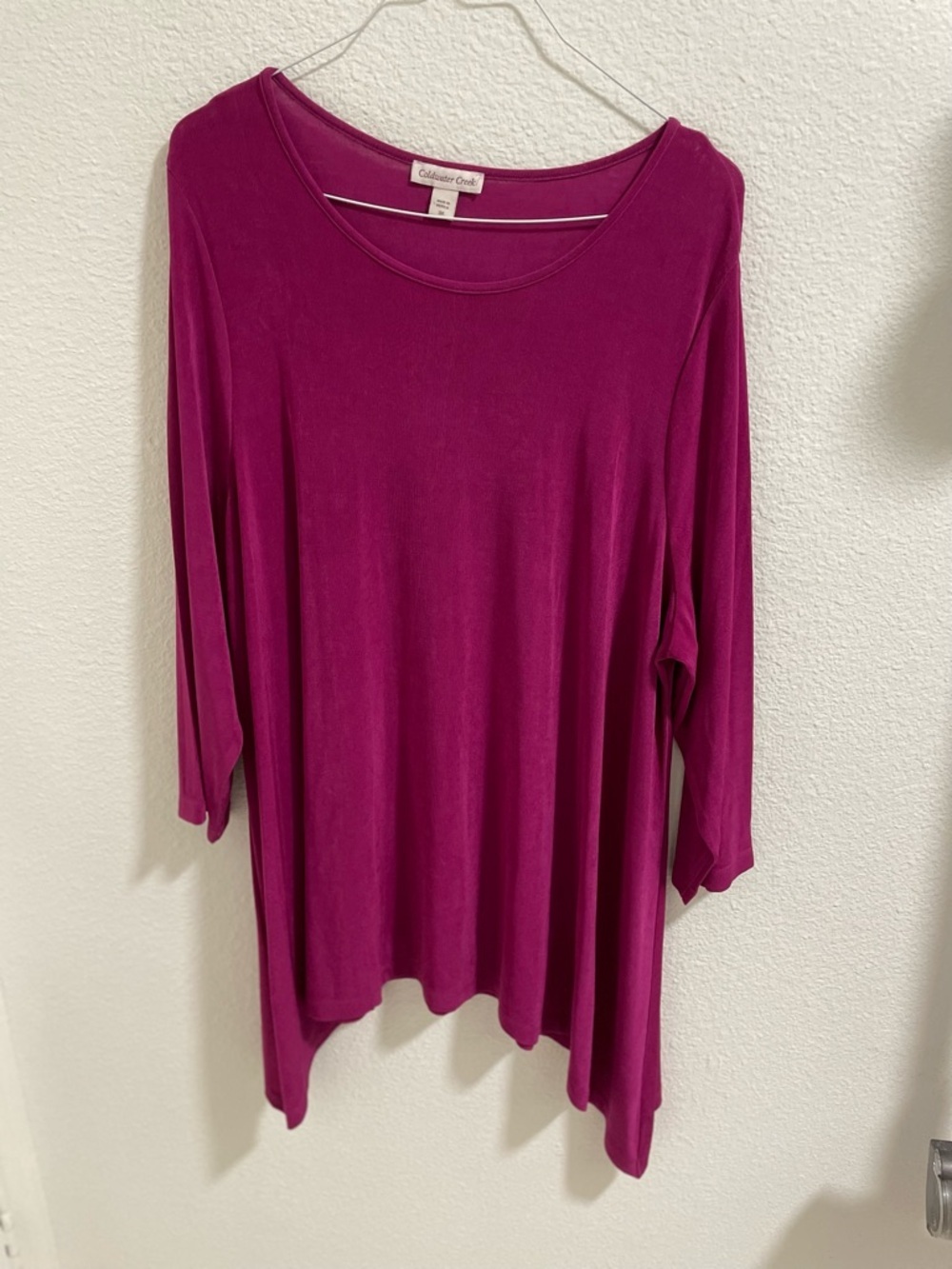 Coldwater Creek  Raspberry Scoop-Neck Long Sleeve Tunic Tee